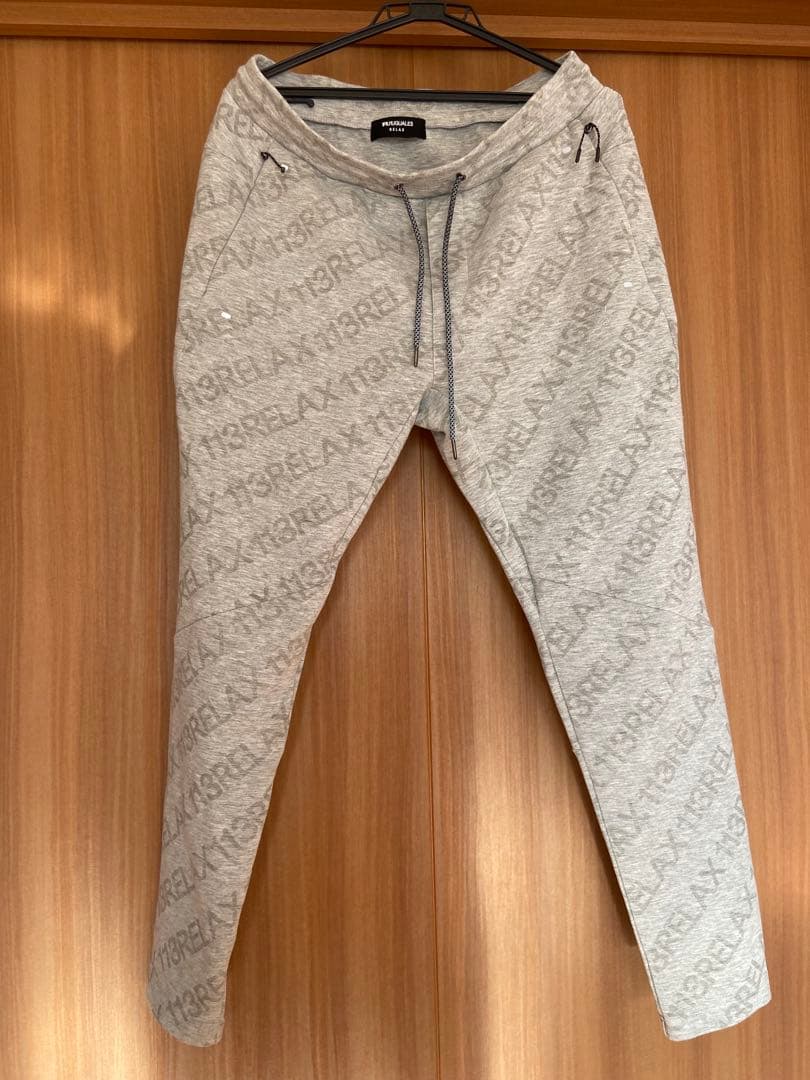 1PIU1UGUALE3 RELAX セットアップ　Lサイズ　グレー