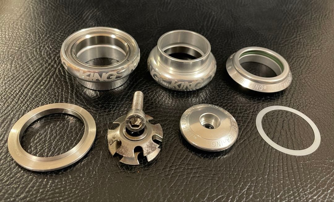 chris king クリスキング 1-1/8 ヘッドセット