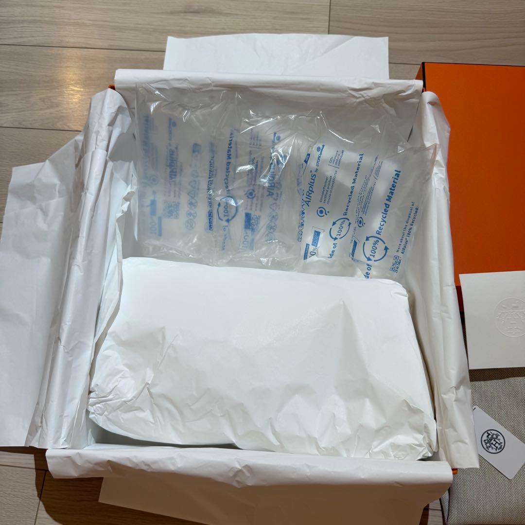 【新品未使用】2025年正規店購入　エルメス　ケリー28 空箱　HERMES