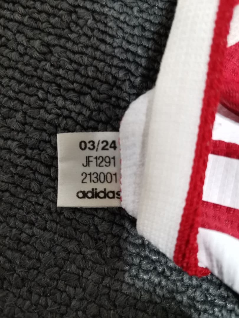 マンチェスターユナイテッド オーセンティック MARTINEZ 6番 24/25