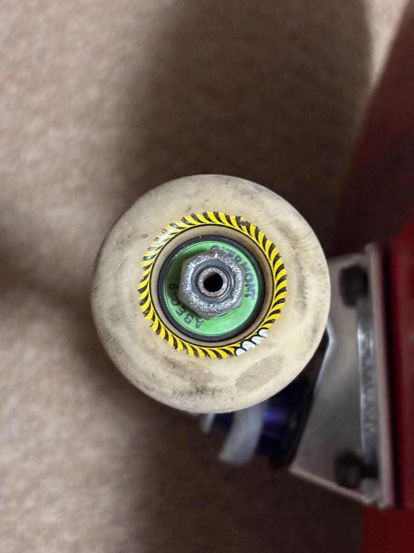 最終価格　スケートボードコンプリート　8.25 サンダートラック