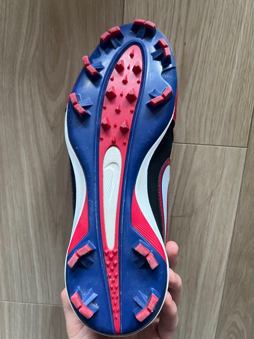 Nike スパイク　ブラック/レッド　26.0cm