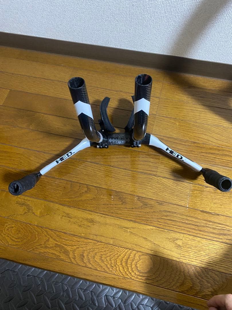 HED エアロハンドルバー カーボンファイバー　TTバー