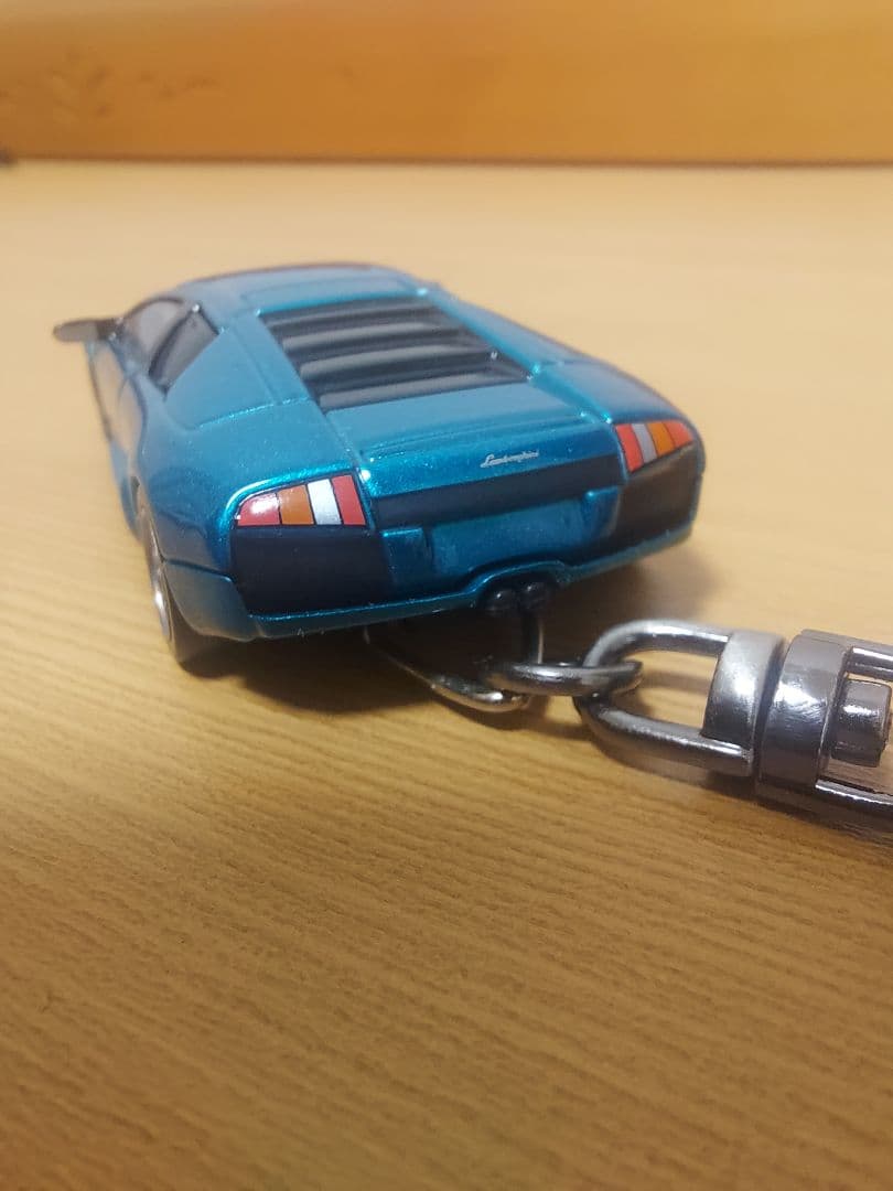 AUTOart 1/87キーチェーン ランボルギーニムルシエラゴ(非売品)