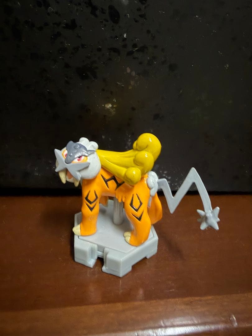 ライコウ フィギュア