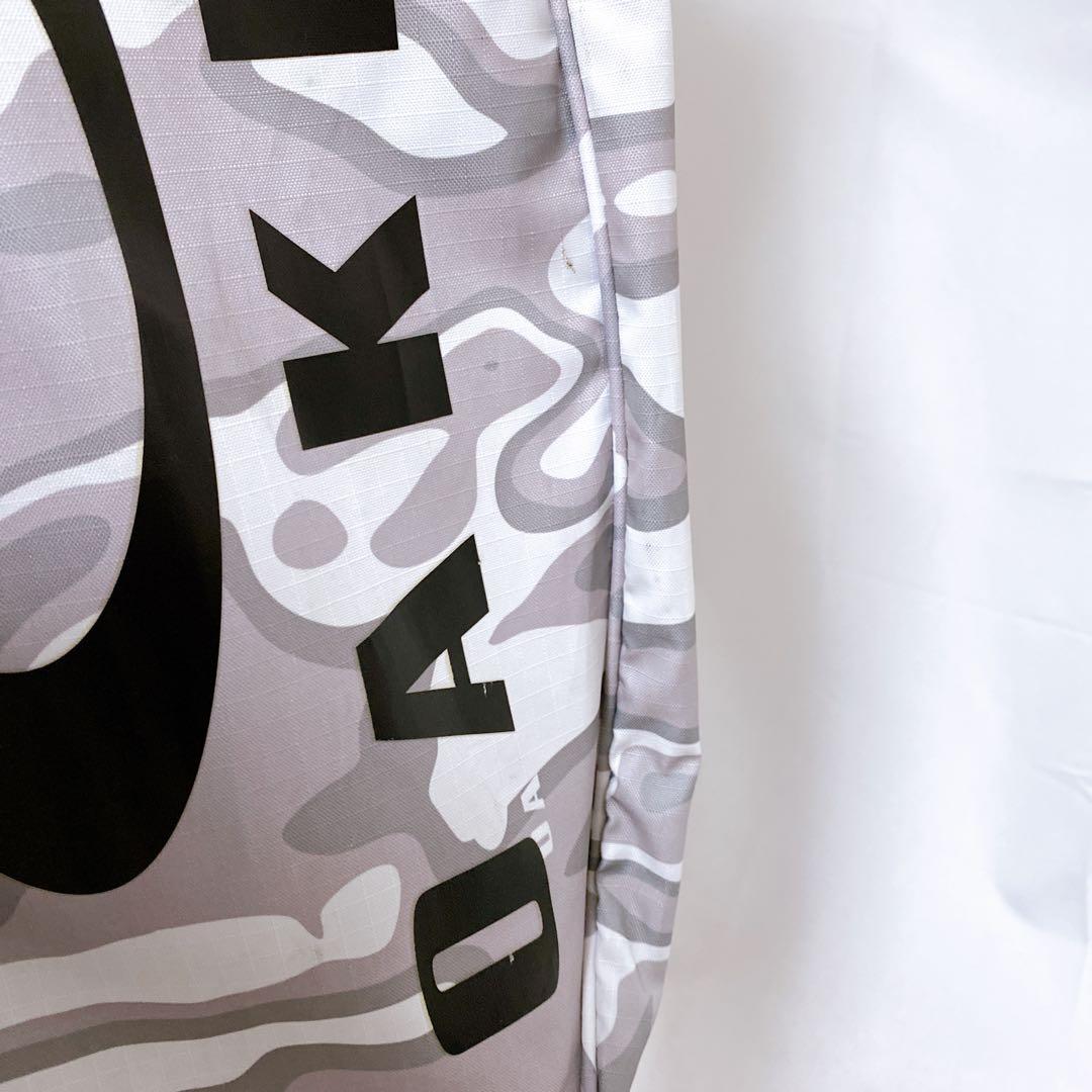 オークリー　スタンド付キャディバッグ　ホワイト　白　グレー　迷彩　カモフラージュ