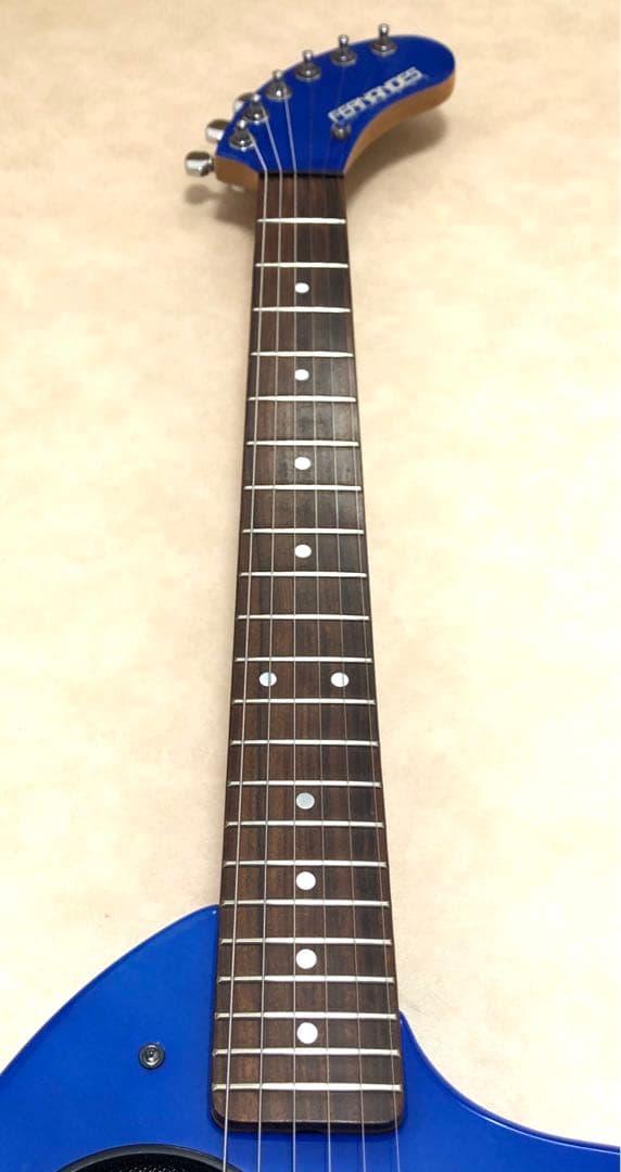 【超美品！】ZO-3 ブルー アンプ内蔵ミニギター 専用ソフトケース付