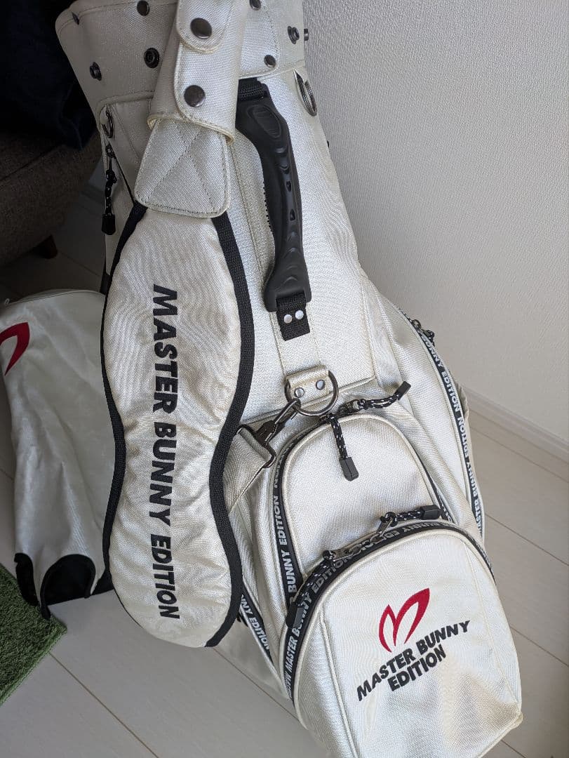 MASTER BUNNY EDITION キャディバッグ ホワイト