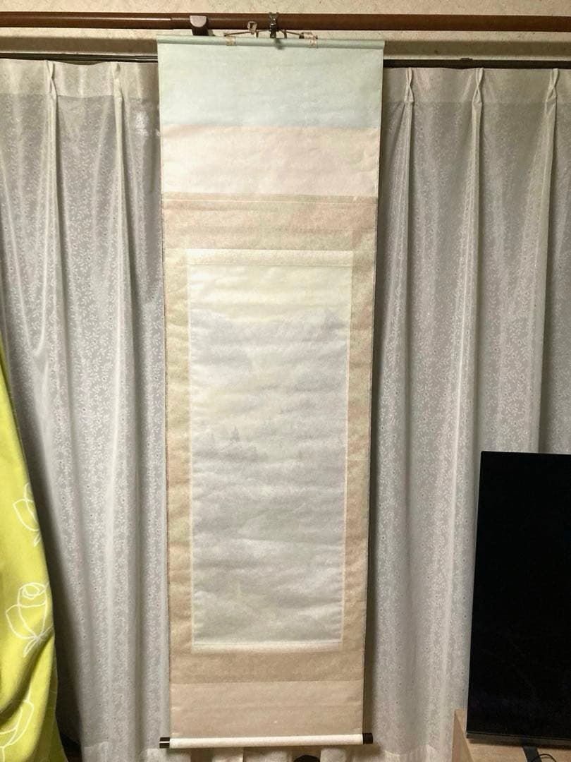 美品 春川先生 彩色山水園 掛軸 木箱付き