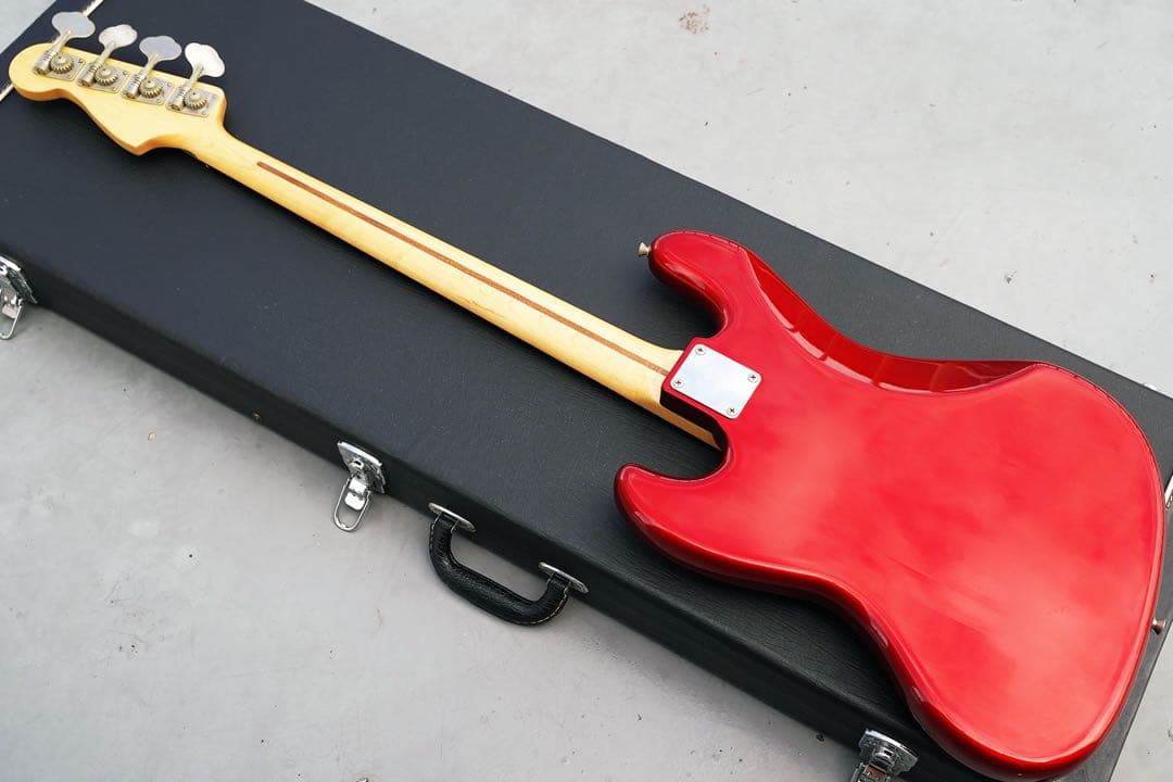 ベース Fender Japan Jazz Bass Candy Apple Red