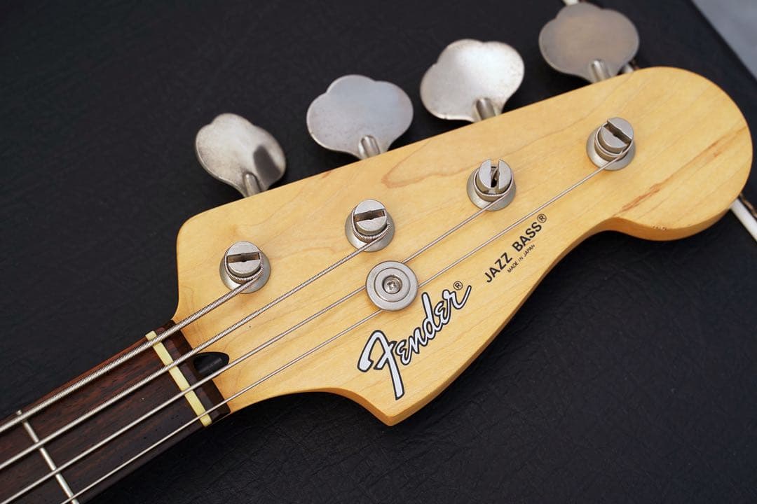 ベース Fender Japan Jazz Bass Candy Apple Red