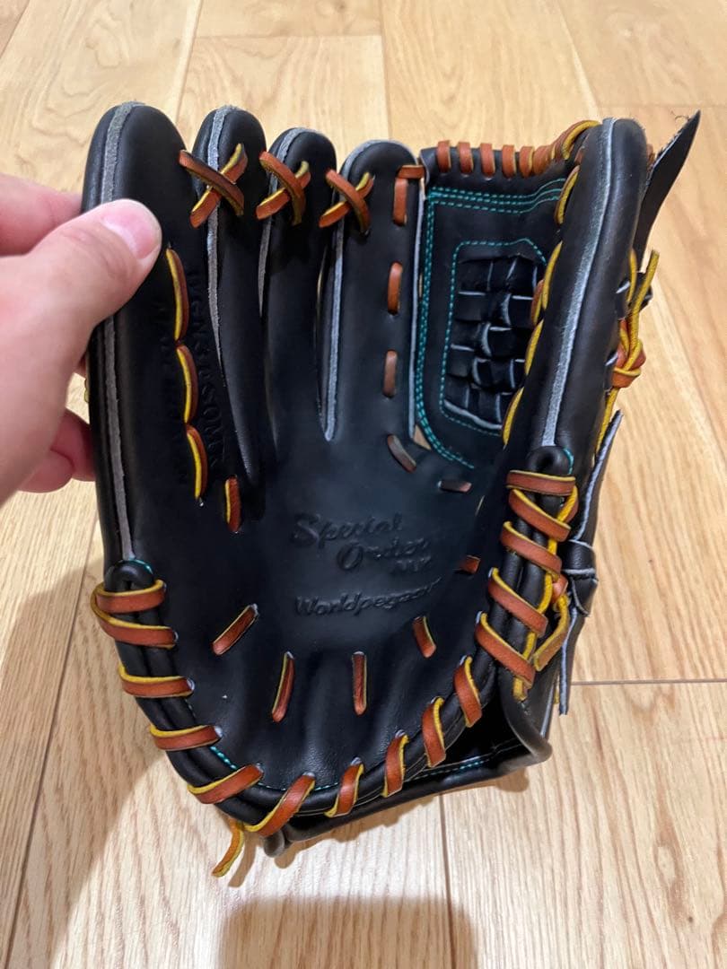 ワールドペガサス　グローブ　左投　桑田モデル