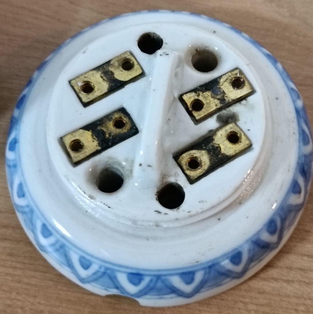 伊万里焼染付唐草文碍子 2個　ローゼット　がいし　アンティーク