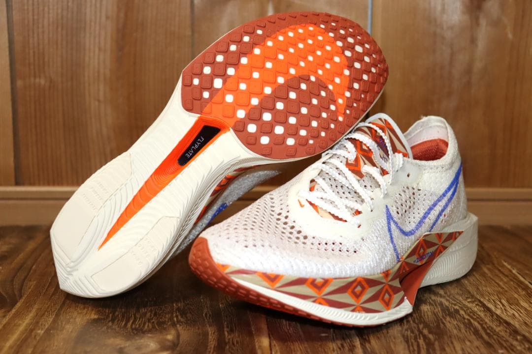 新品 ナイキ　ズーム ヴェイパーフライ ネクスト% 3 プレミアム 26cm 併