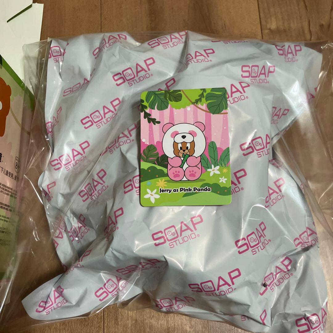 新品　トムとジェリー アニマルコスチューム　シークレット　ピンクパンダ　レア