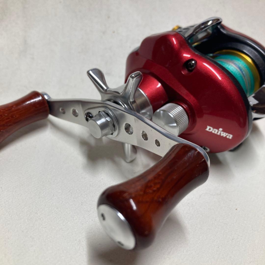 り*う様 SMK ベイトリール 100L レッド