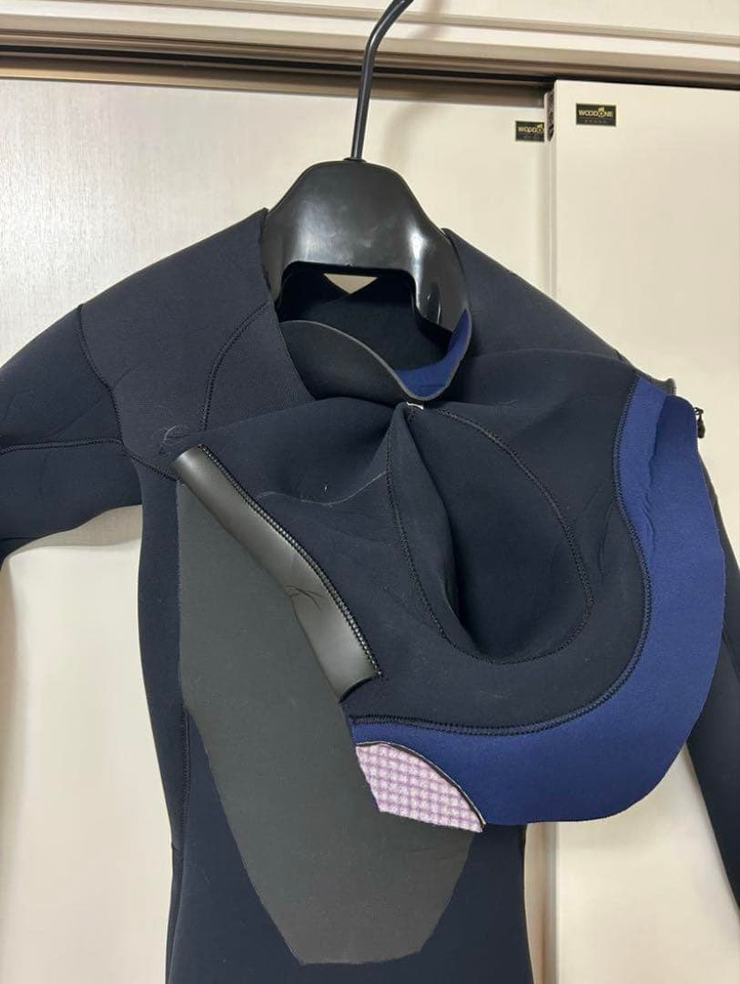 BILLABONG 頂　Lサイズ　5m3m セミドライ　チェストジップ