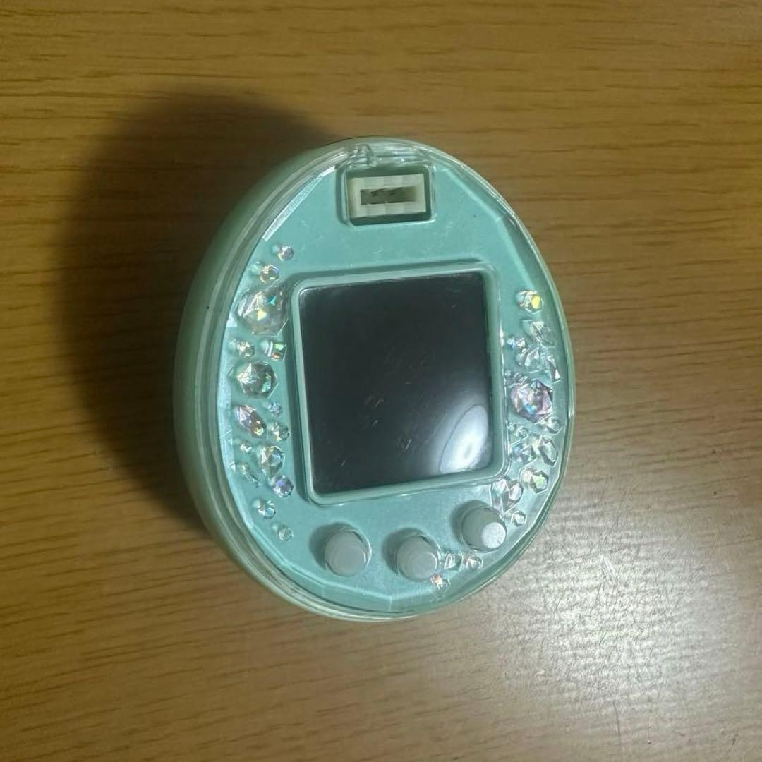 たまごっちピース Tamagotchi P's グリーン