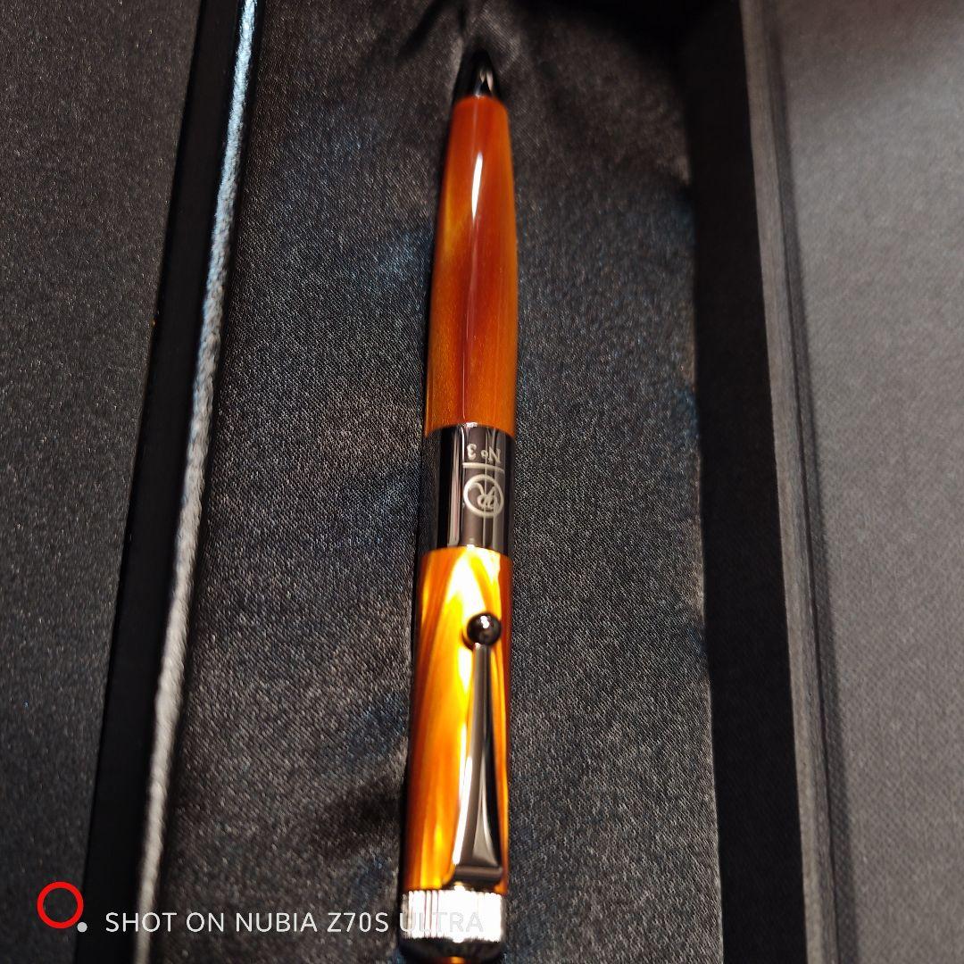 伊東屋 ロメオ no.3 イタリアンアンバー 太軸 イージーフロー青リフィル付き