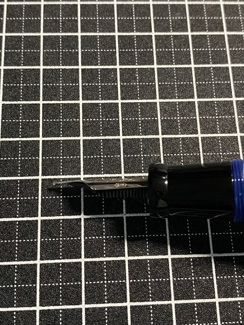 DELTA #365 Millennium Blue-ice 万年筆　字幅M