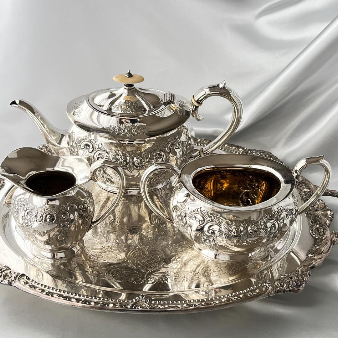 【Pinder Brothers】 ローズのティーセット 3点 薔薇のレリーフ