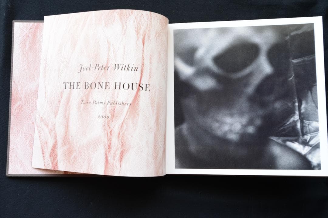 【The Bone House ：Joel-Peter Witkin 】★新品