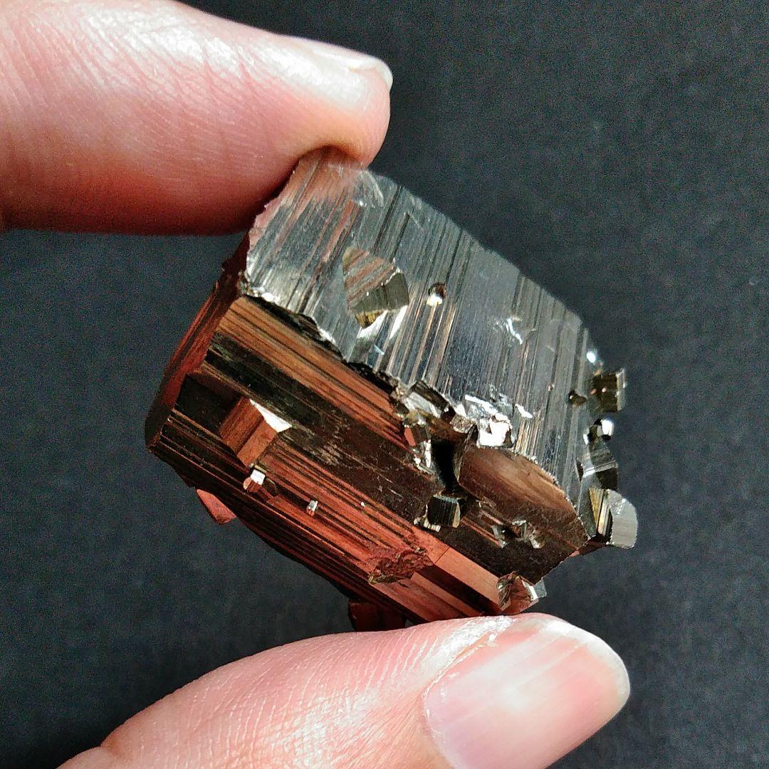 鉱物　標本　パイライト　原石　30mm