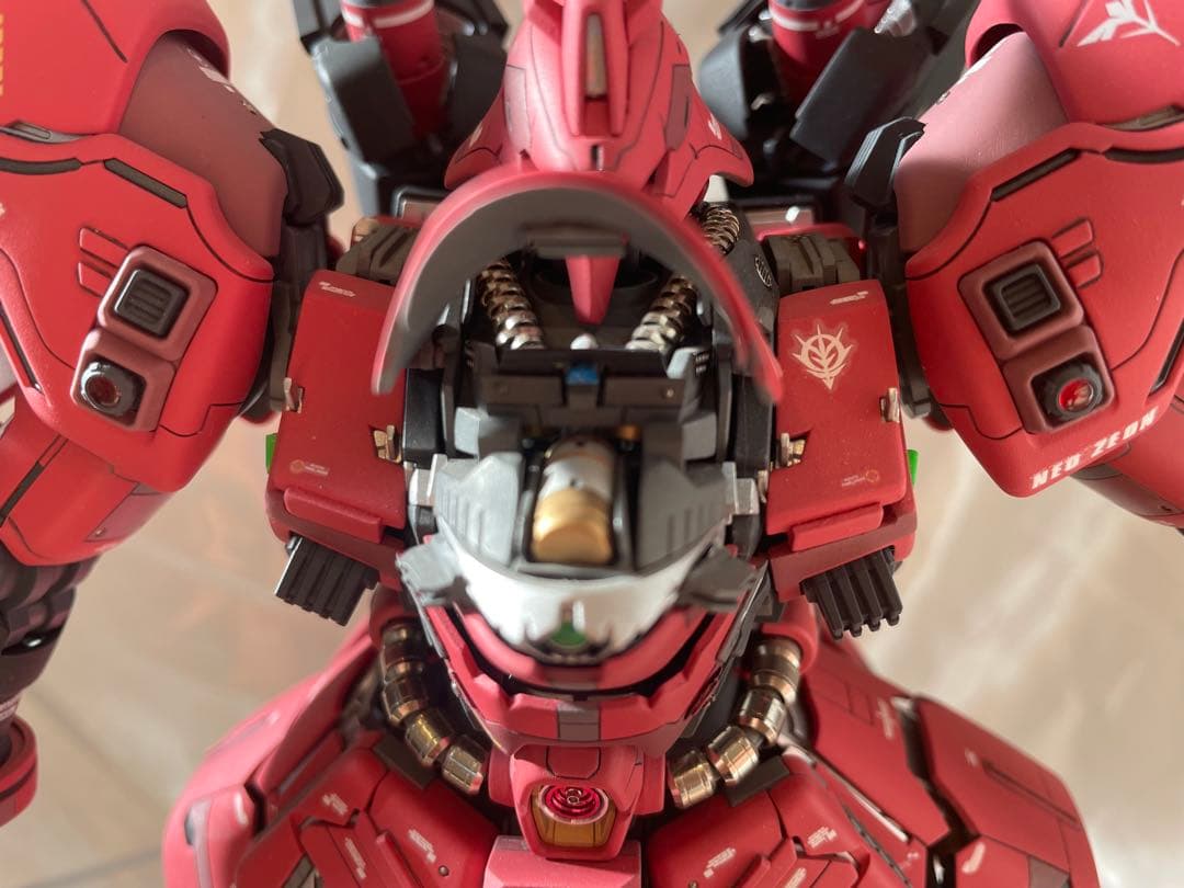 MG ガンプラ　サザビーver.ka 徹底改修全塗装済完成品