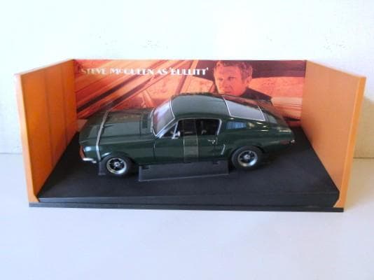 特価 AUTOart 1/18 フォード マスタング GT390 BULLITT