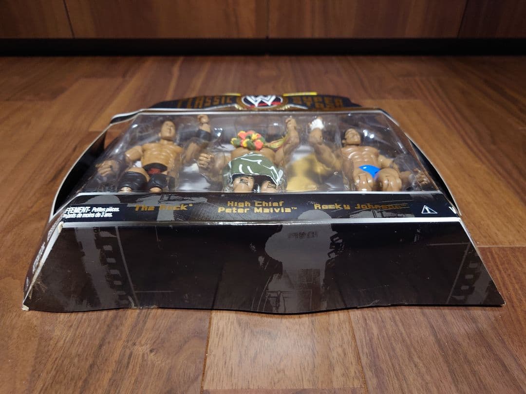 WWE The Rockファミリー フィギュアセット