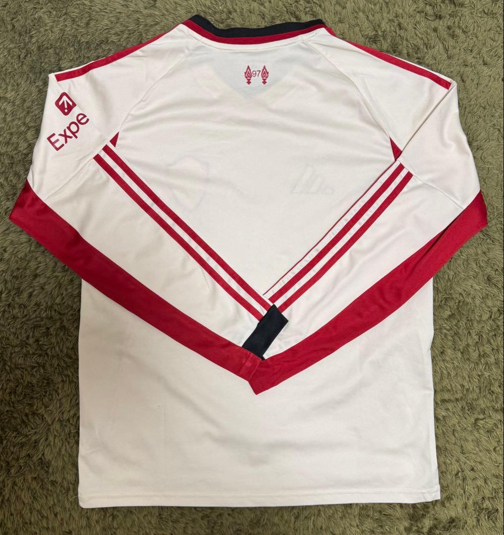 【美品】リバプールFC 長袖シャツ アウェイ liverpool