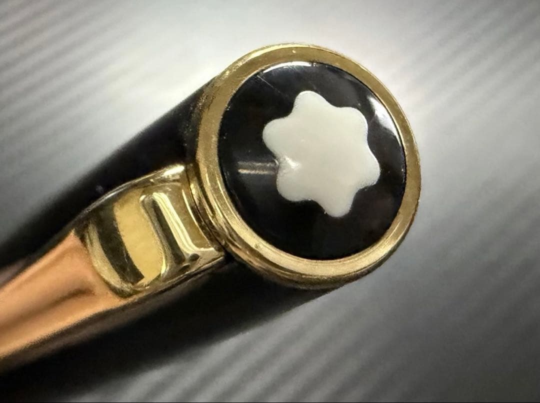 美品 モンブラン クラシック 万年筆 ブラック F 細字