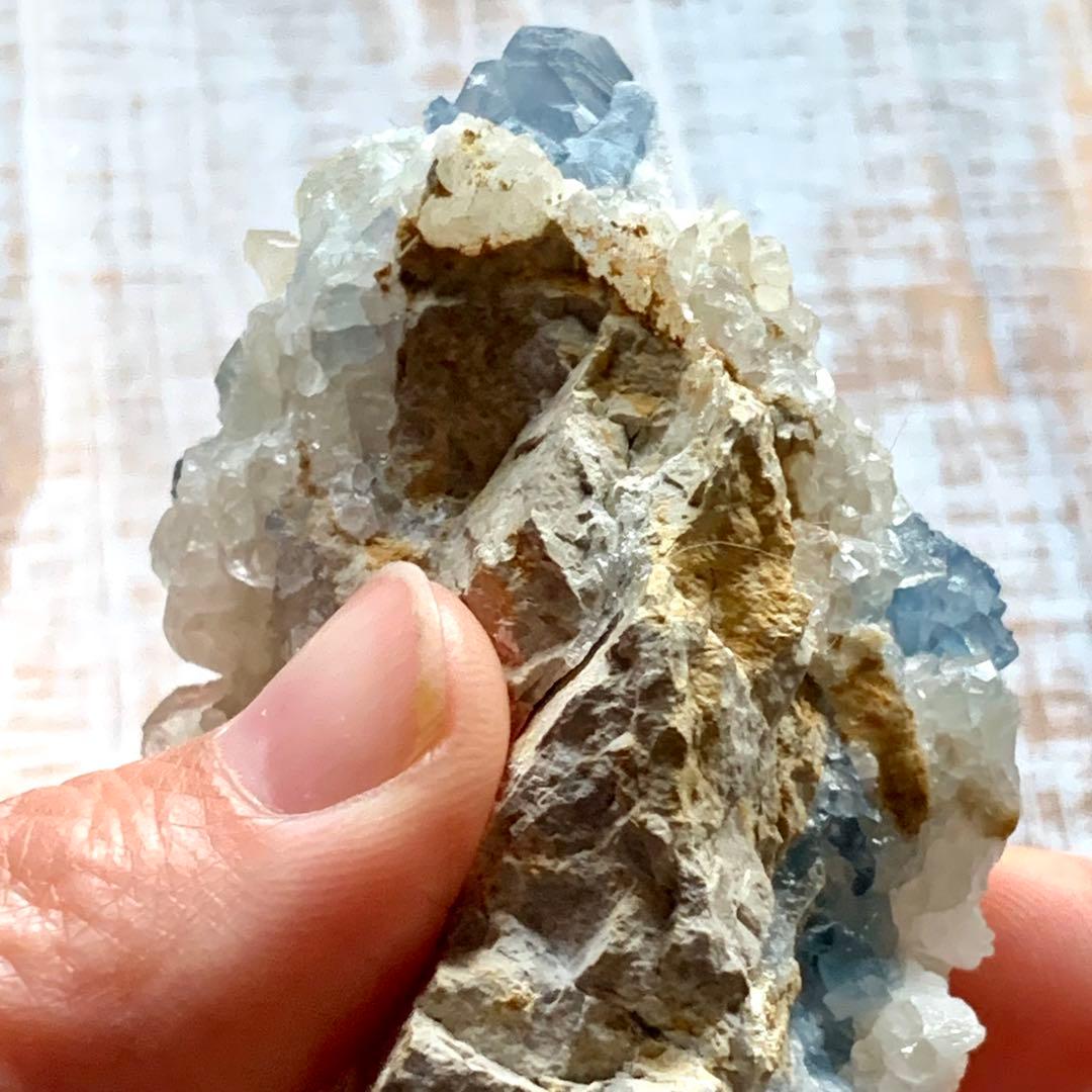 希少！カルサイト共生のセレスティン結晶標本C/原石 鉱物/クラスター