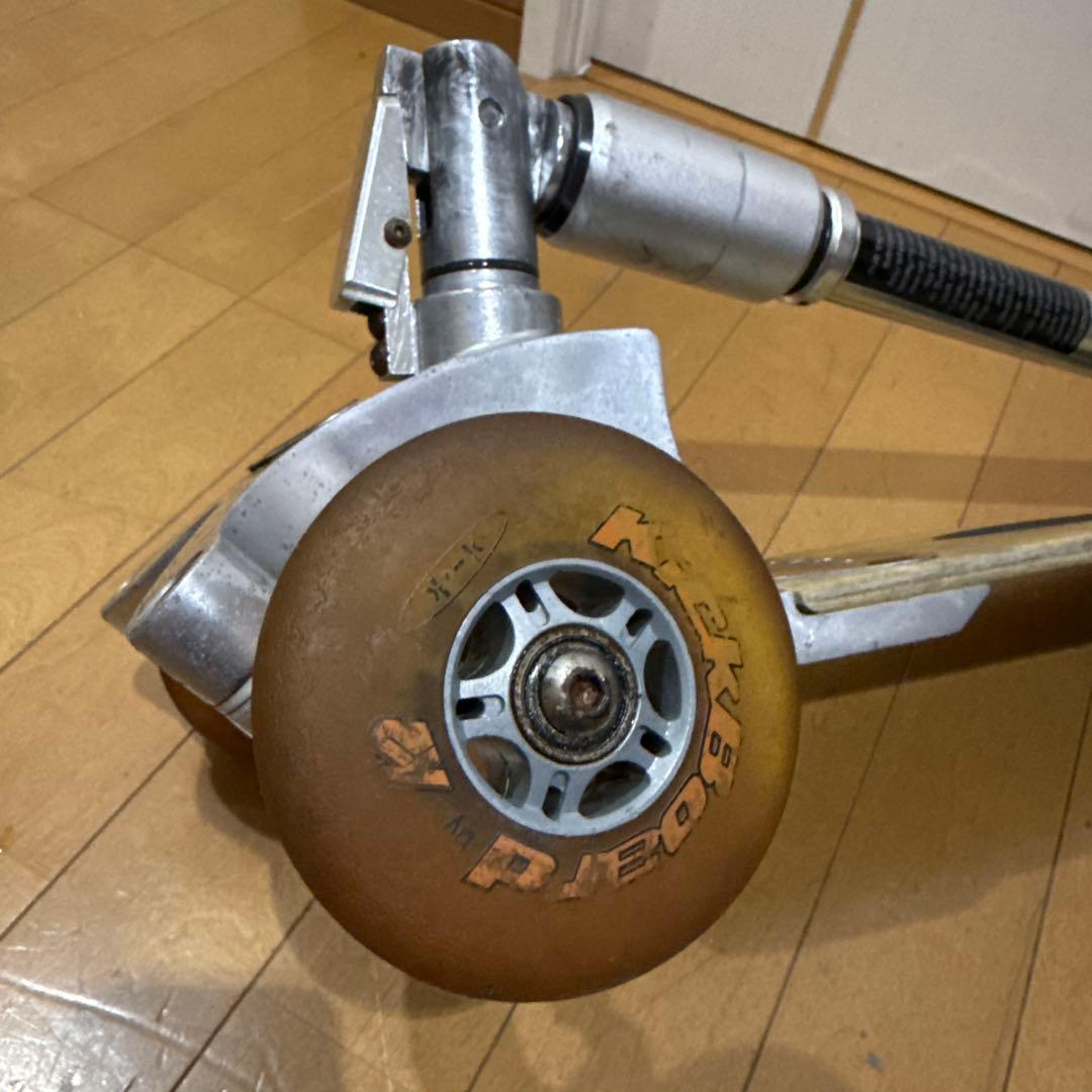 希少 K2 ケーツー 3輪キックボード