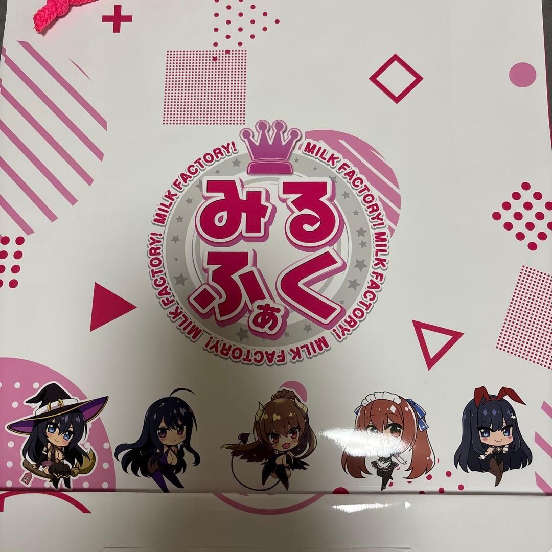 みるくふぁくとりー　C105 22種タペストリーセットBOX