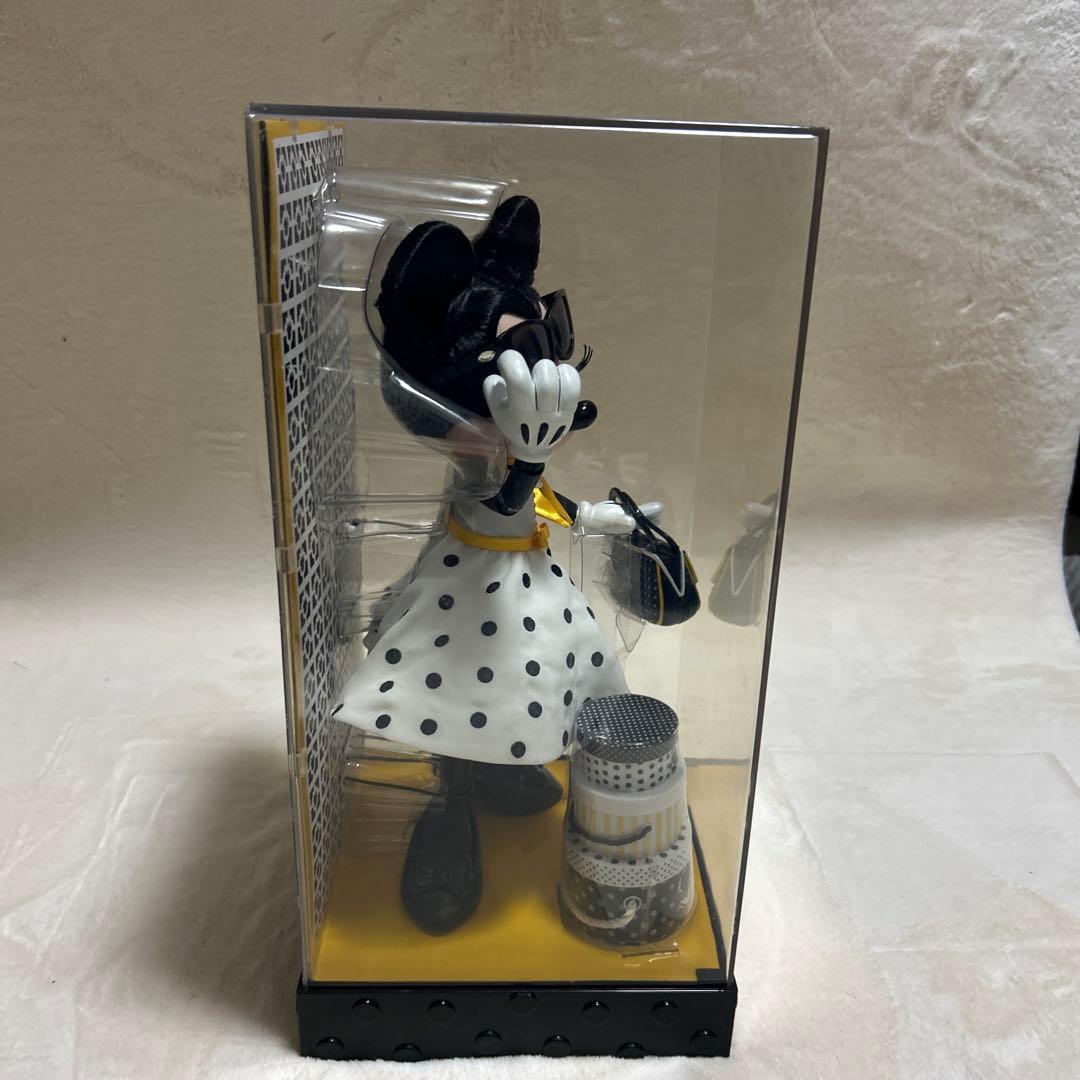 ミニーマウス　シグネチャードール　4000体限定品