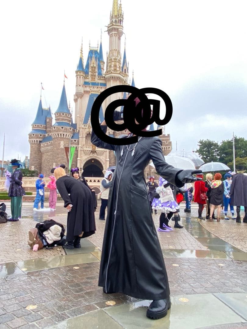 XIII機関 コート