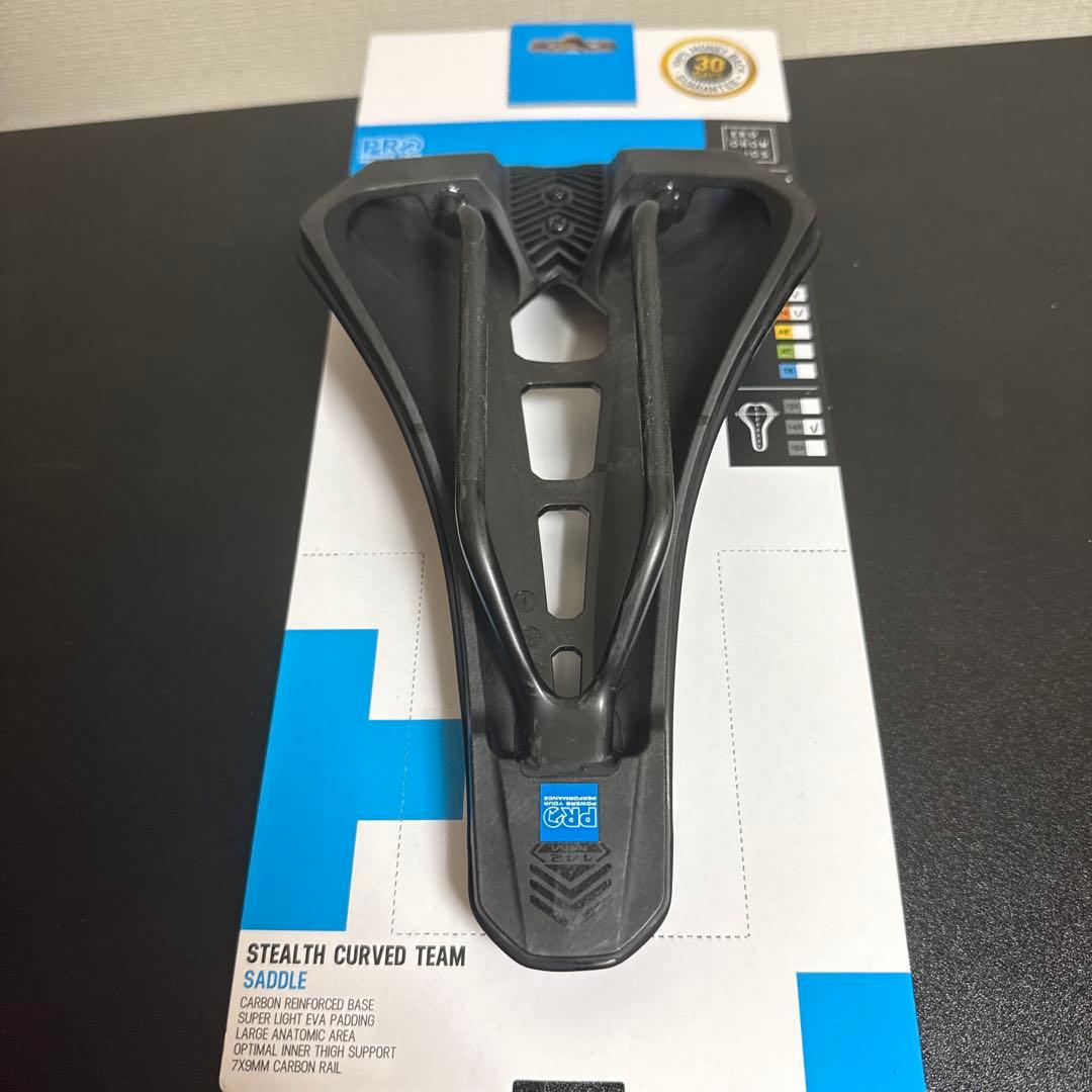 ShimanoPro Stealth curved Teamサドル　142mm