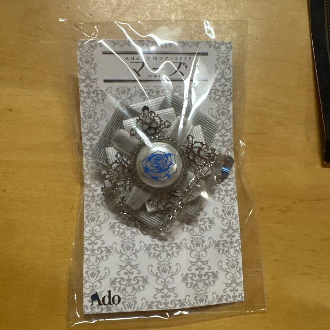 Ado SPECIAL LIVE「心臓」VIP席特典 ＋マーズVIP特典ブローチ