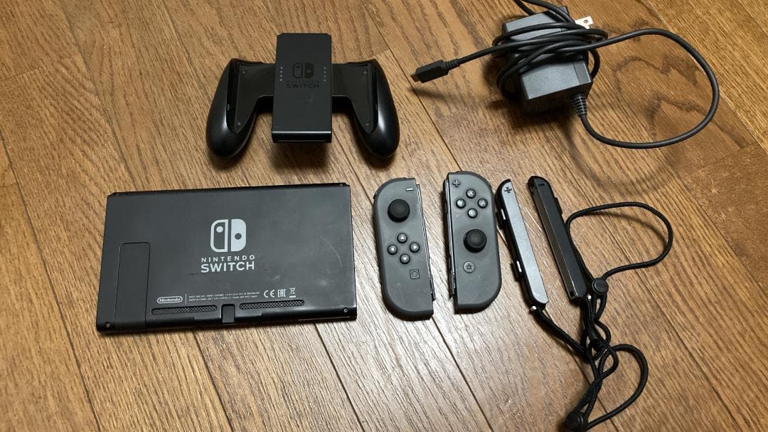 Nintendo Switch 本体 + 周辺機器 + マイクロSDカード