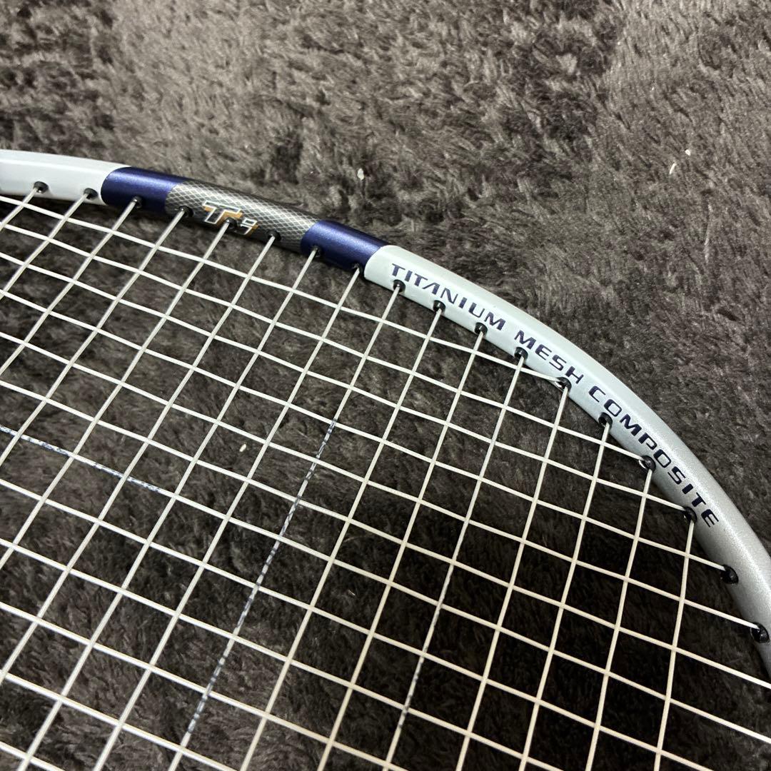 ヨネックス　チタニウムメッシュ7 3UG5 Ti7
