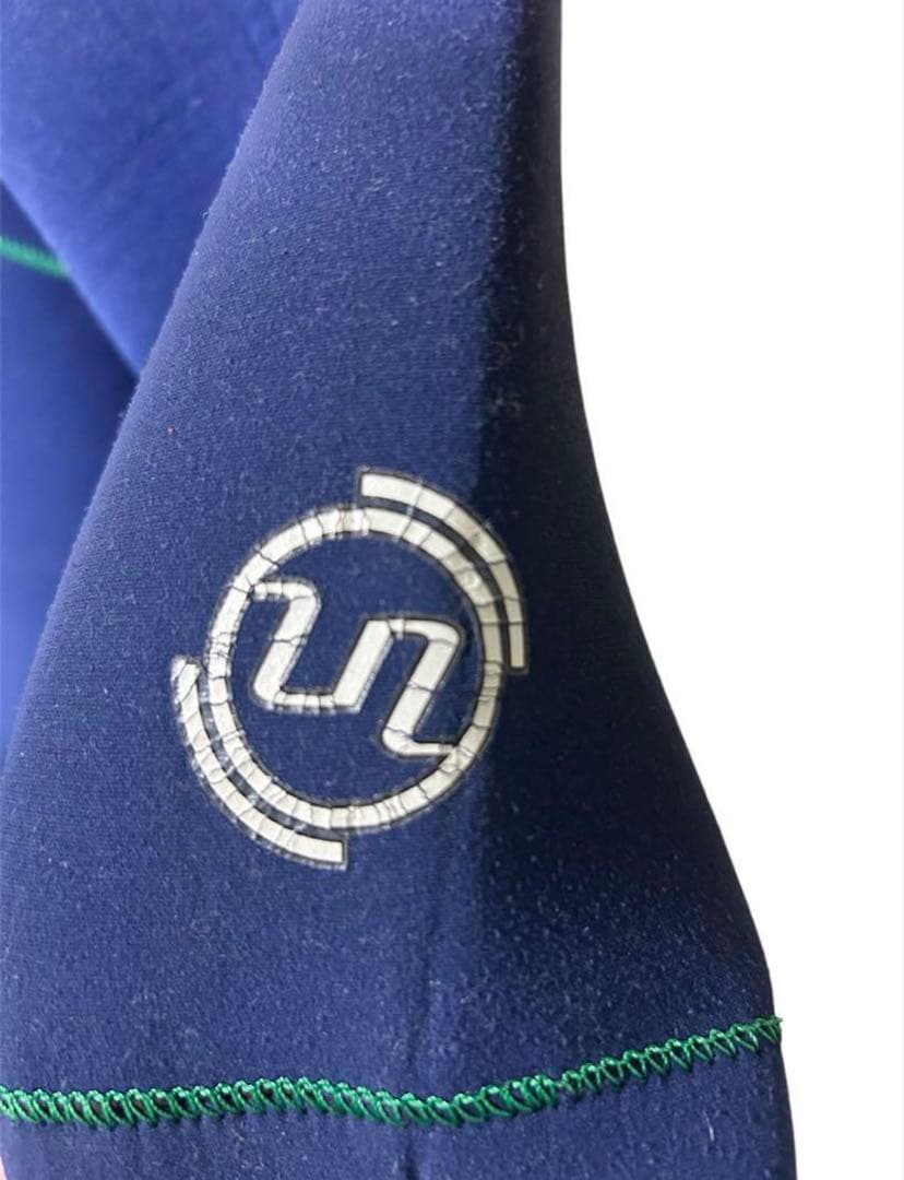 サーフィン　ウェイクボード　ドライ　セミドライ　リキッドフォース　オニール