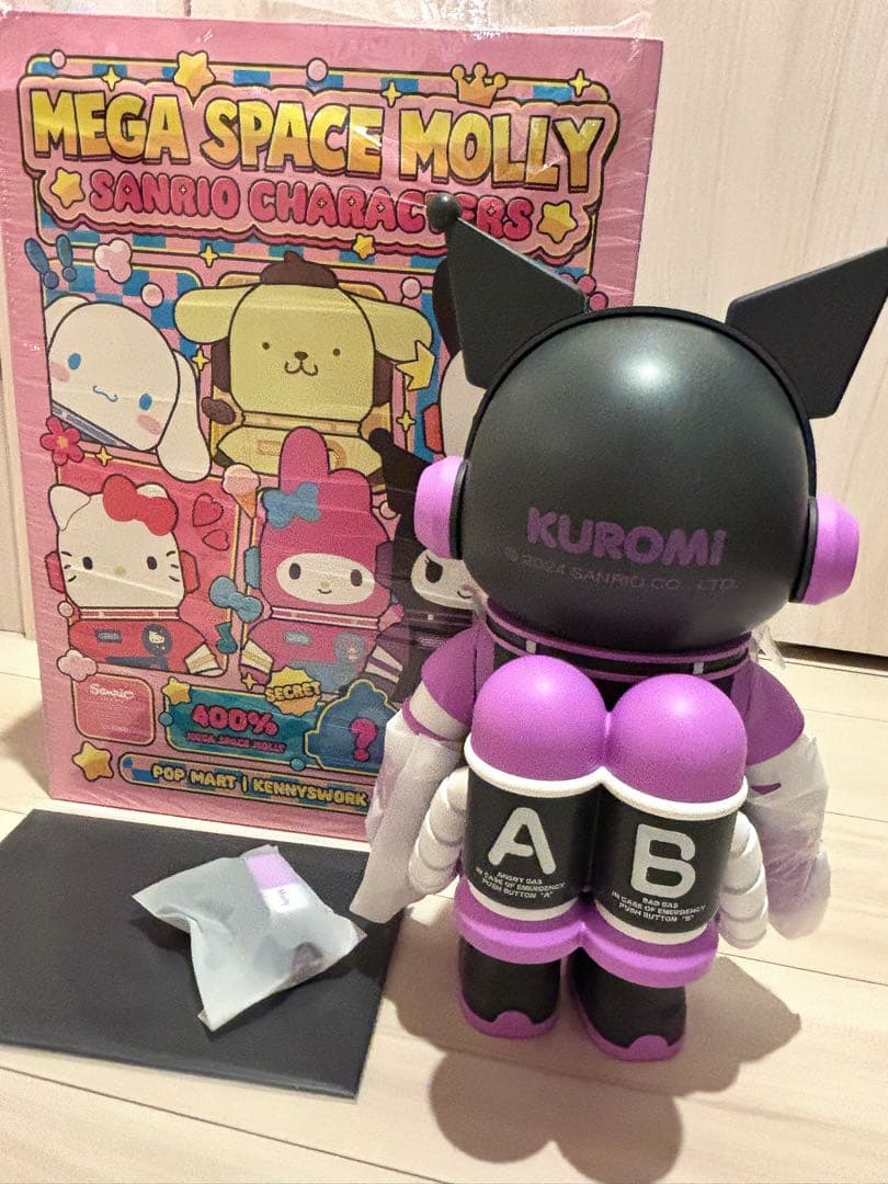 POPMART MEGA SPACE MOLLY 400% クロミ サンリオ