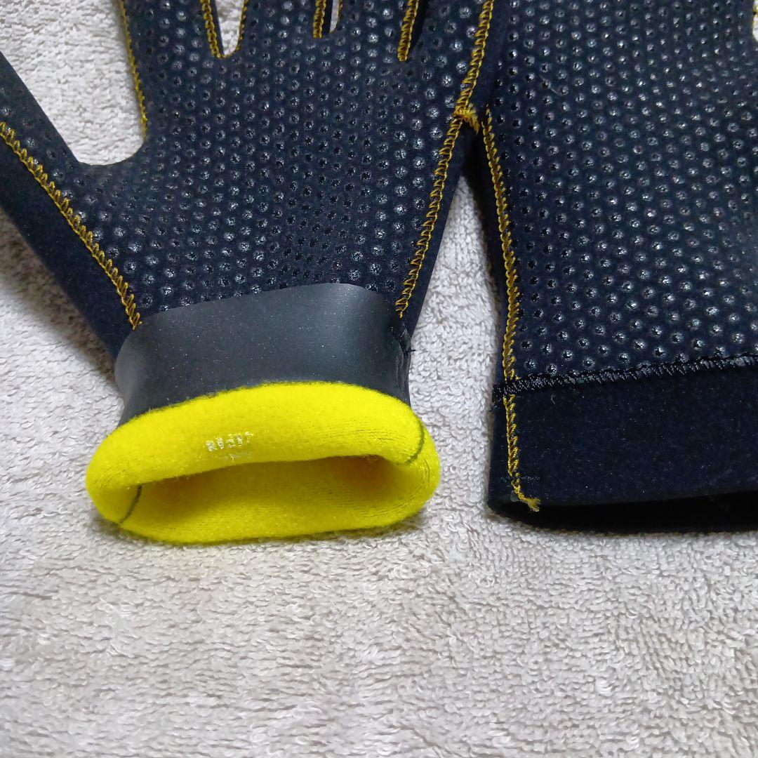 2025年モデル　MAGIC　ハイブリッドグローブ2㍉☆М新品未使用