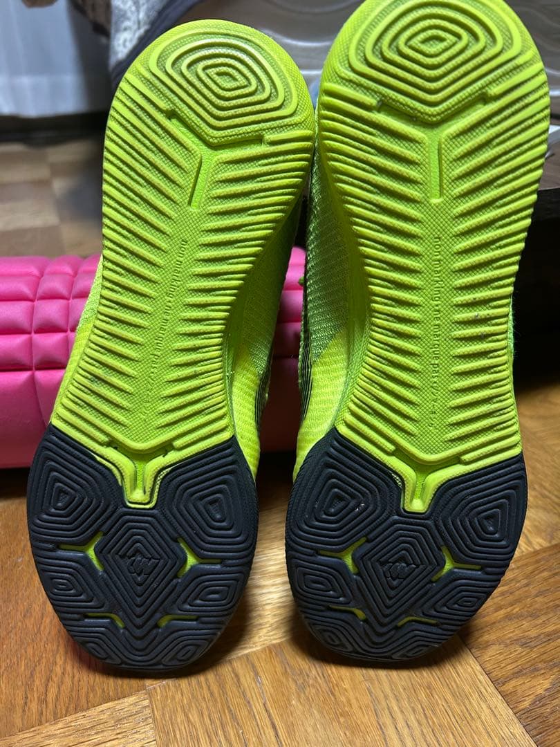 NIKEマーキュリアルIC