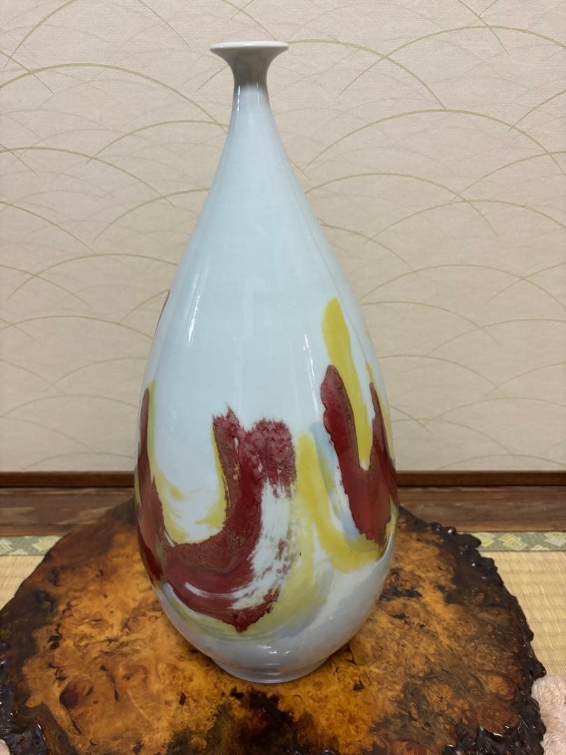 韓国青磁器抽象デザイン 陶器花瓶 高さ約30cm 海剛の作品