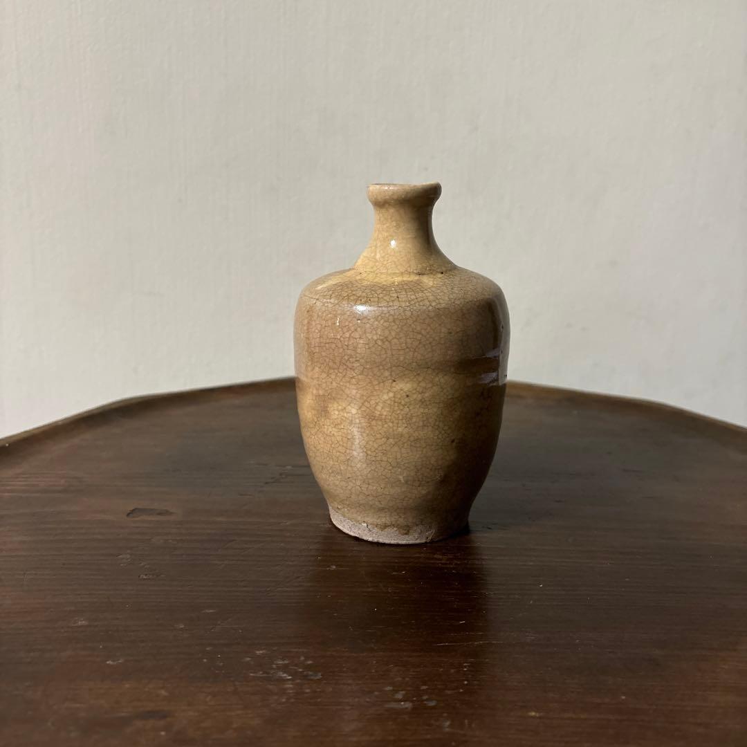 古い瀬戸小徳利　江戸明治　黄瀬戸　美濃　花器　酒器　アンティーク　古道具　検李朝