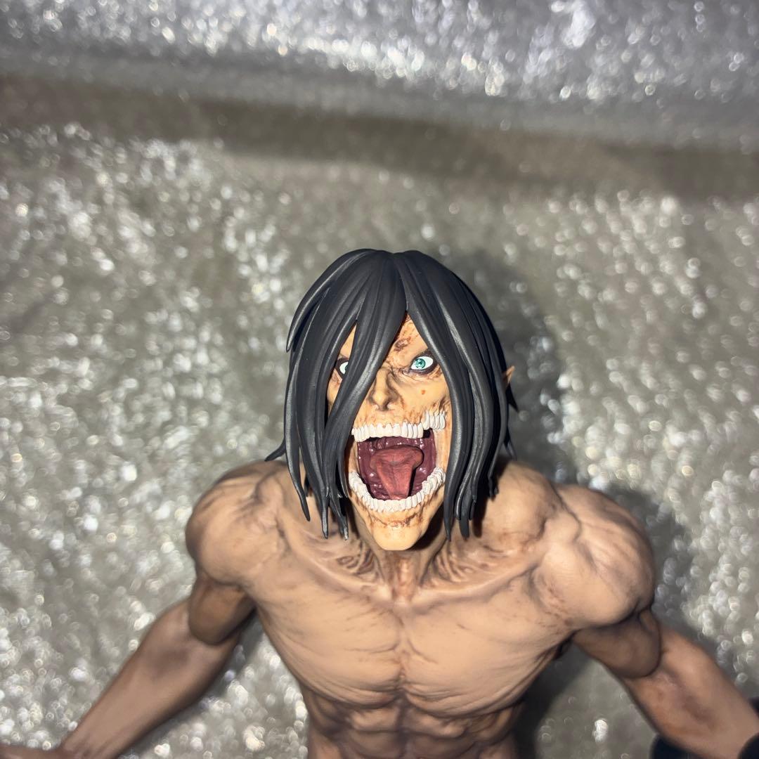 進撃の巨人　一番くじ　ラストワン　エレン（巨人）、ミカサ　2点