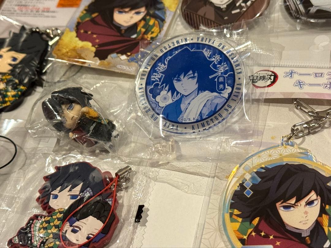 鬼滅の刃 冨岡義勇 缶バッジ マスコット アクキー ラバーストラップ 過去グッズ
