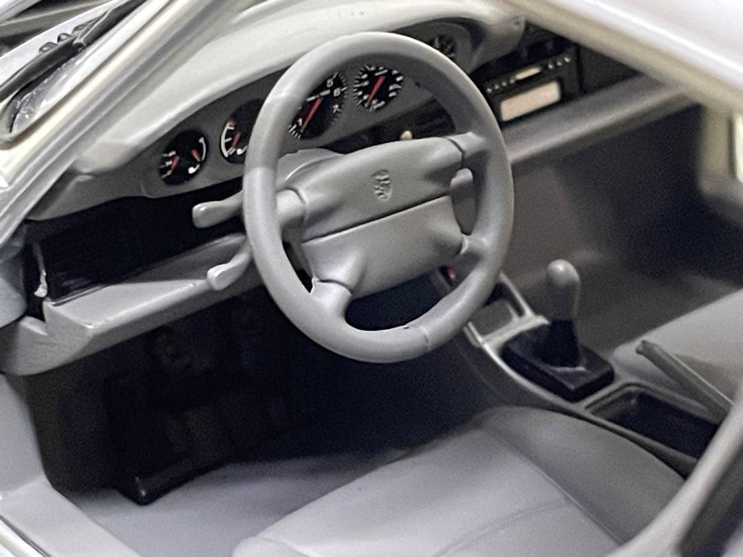 UTモデル　ポルシェ911カレラS